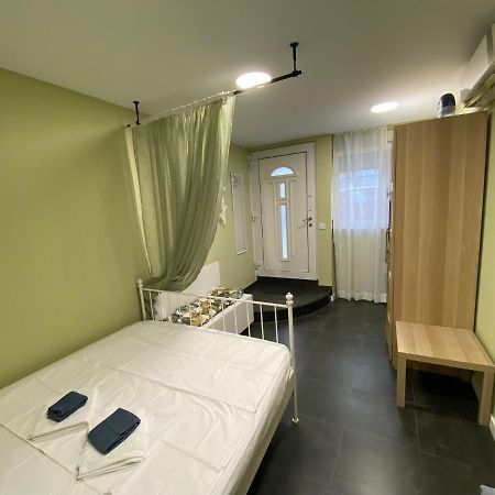 Апартаменты Nirvana'S Compact Studio Салоники Экстерьер фото